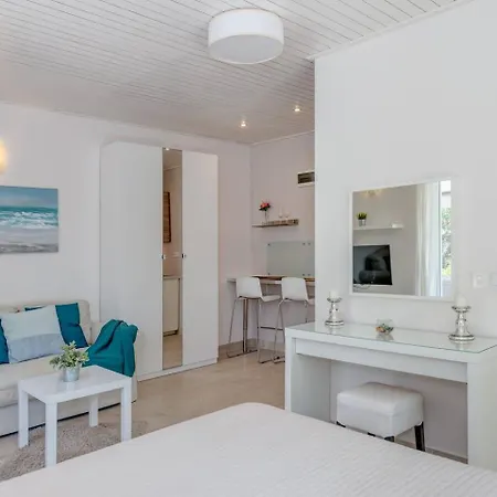 Oasis - Zf Hvar Апартаменти *