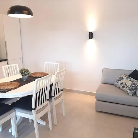 Апартаменти Oasis - Zf Hvar *